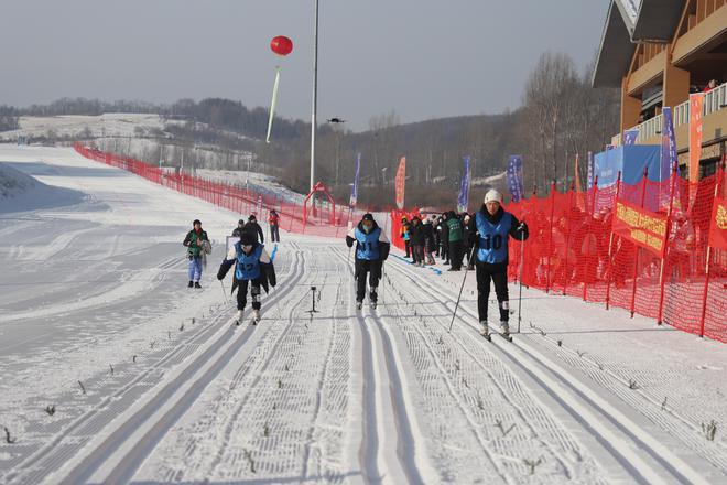 第八届中国残疾人冰雪运动季冬季特奥项目推广活动暨吉林省主场活动在长春举行(图2)